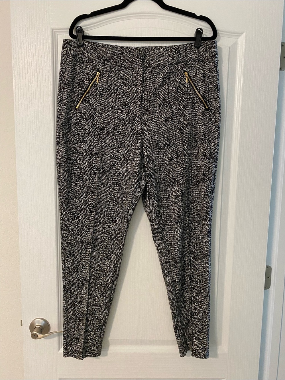 Worthington Black & White Tweed Pull-On Ankle Pants with Gold Zips